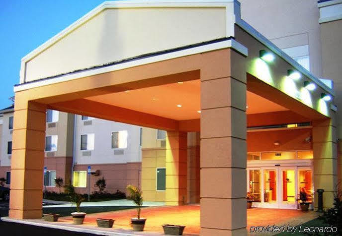 Fairfield Inn & Suites Marianna Luaran gambar